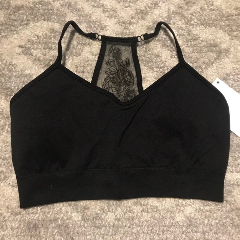 Fabletics Sports Bra